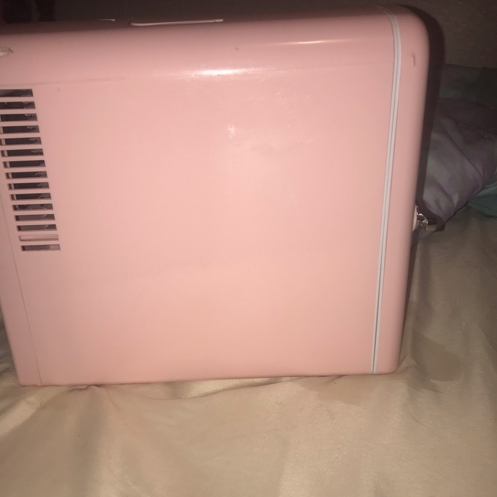 Mini fridge - Picture 10 of 14